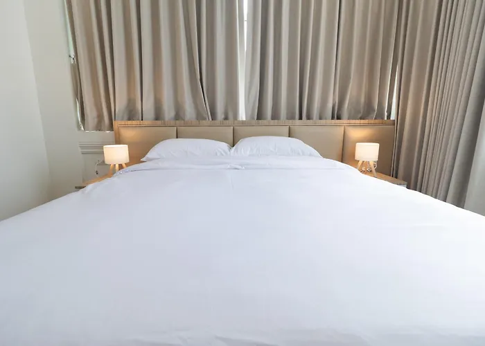 Jing Jing House & Food Hotel
