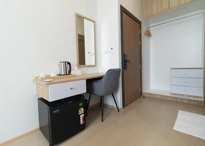 Hotel Jing Jing House & Food Bangkok