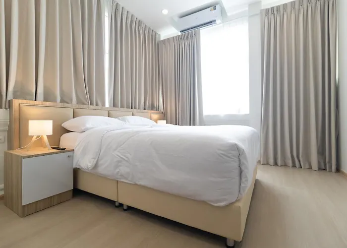 Hotel Jing Jing House & Food Bangkok