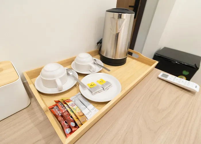 Jing Jing House & Food Hotel *