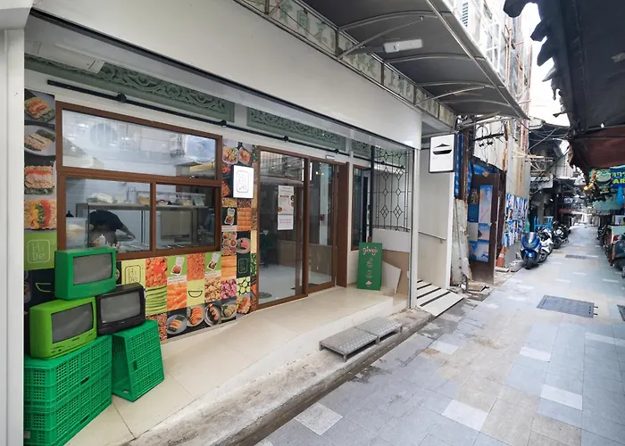 Jing Jing House & Food *